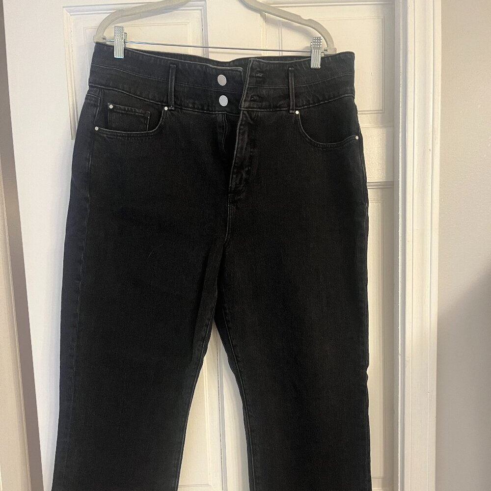 Black Jeans - Ann Taylor The Straight Crop 14